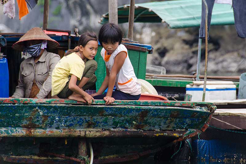 21 - Vietnam - Bahia de Halong - pueblo flotante